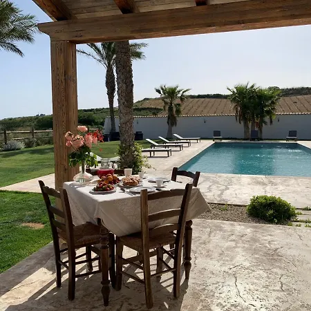 Alaya - Luxury With Private Pool Hotel 4*